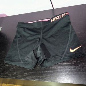 Women’s shorts